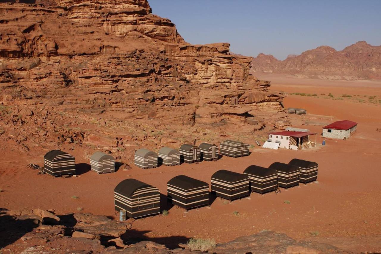 Sunrise Camp Hotel Wadi Rum Exterior foto